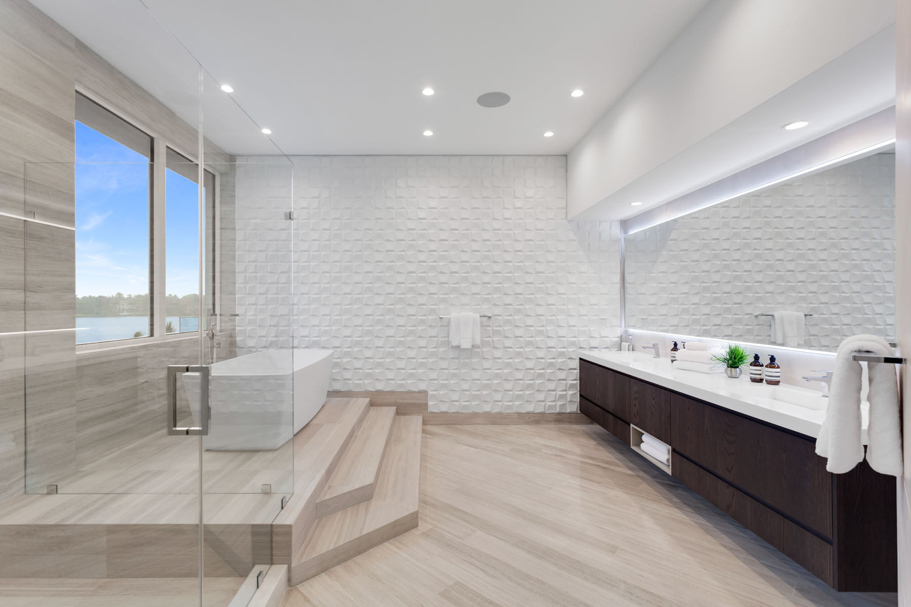 445 Solano Prado Modern House Master Bathroom